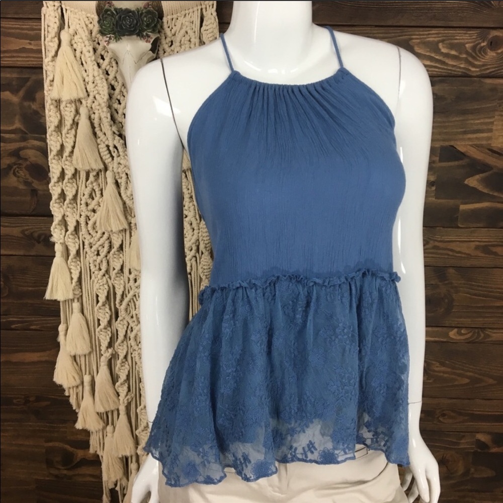 💙 Francesca’s Blue Ruffle Lace Peplum Halter Top